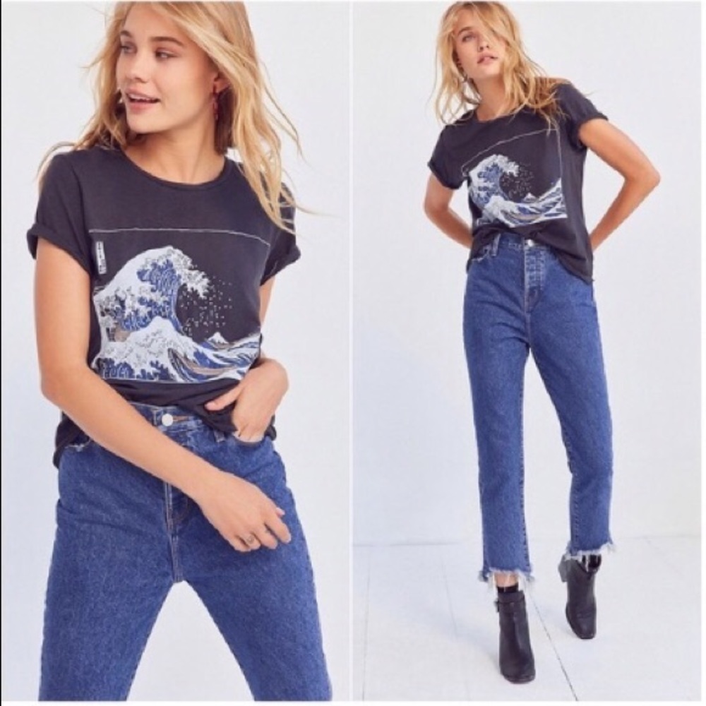 urban outfitters graphic T shirt